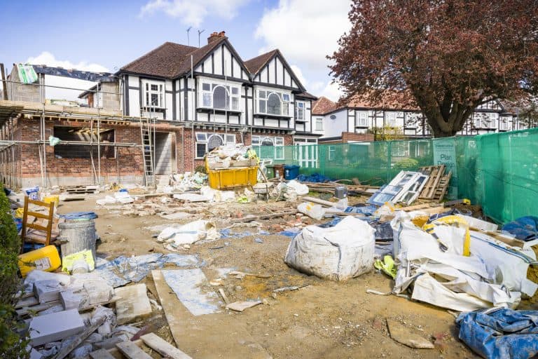 Expert home extensions in Richmond by LMDEC LTD